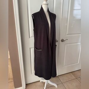 Magaschoni Black Sleeveless Vest in Smoke Heather. Size L. MSRP $78